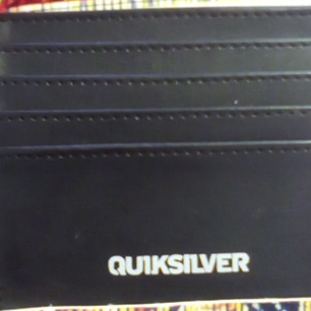 A Quiksilver Wallet - Picture 3 of 4